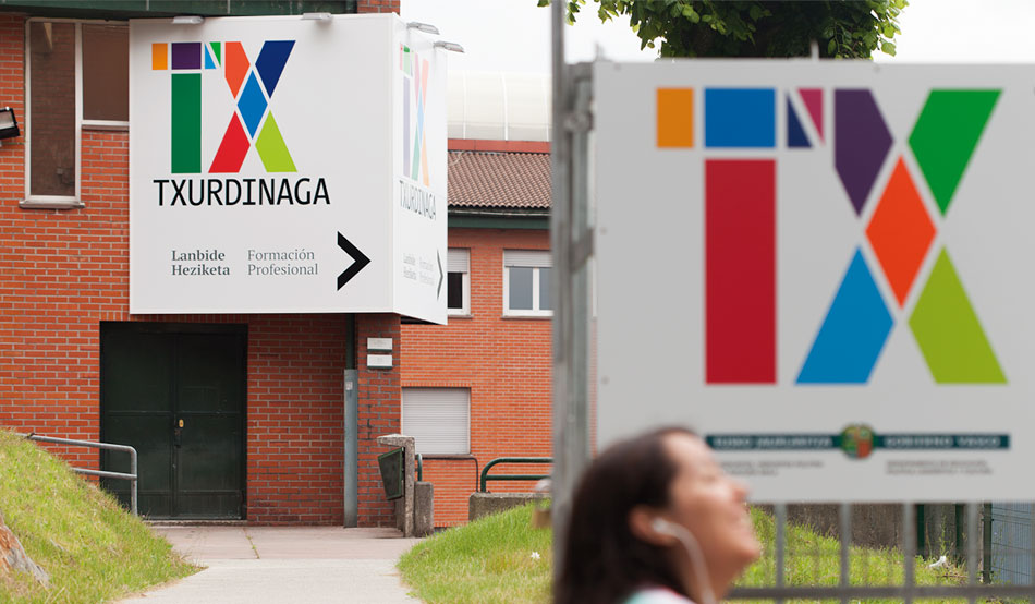 Branding para centro de formación Instituto de formación profesional Txurdinaga
